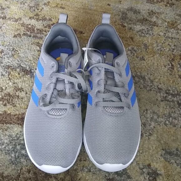 Kids ADIDAS shoes - Picture 6 of 11